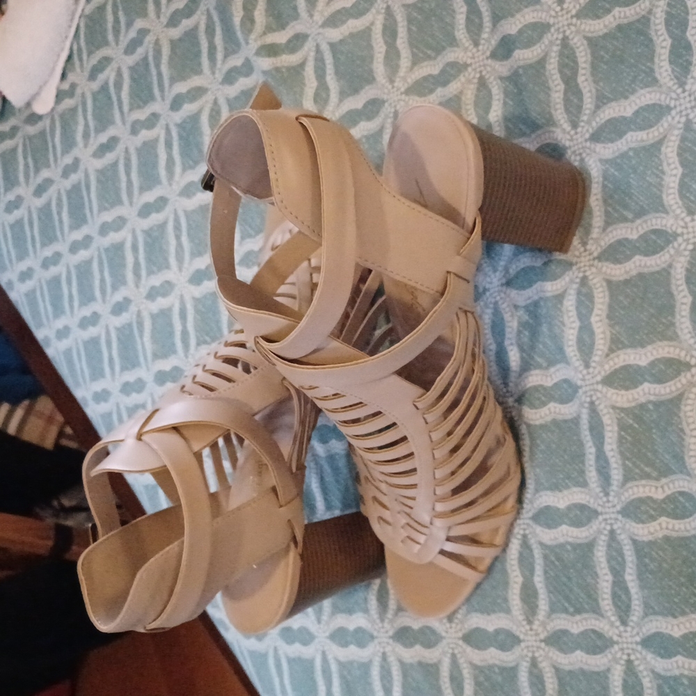 American eaglele shoes